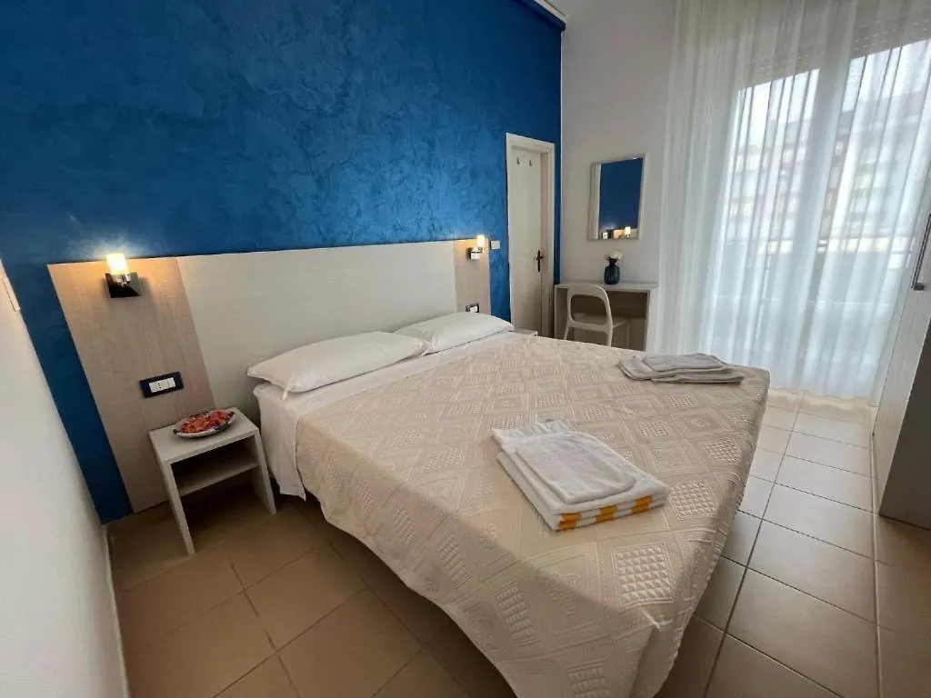 Hotel Le Ali Rimini 2*,
